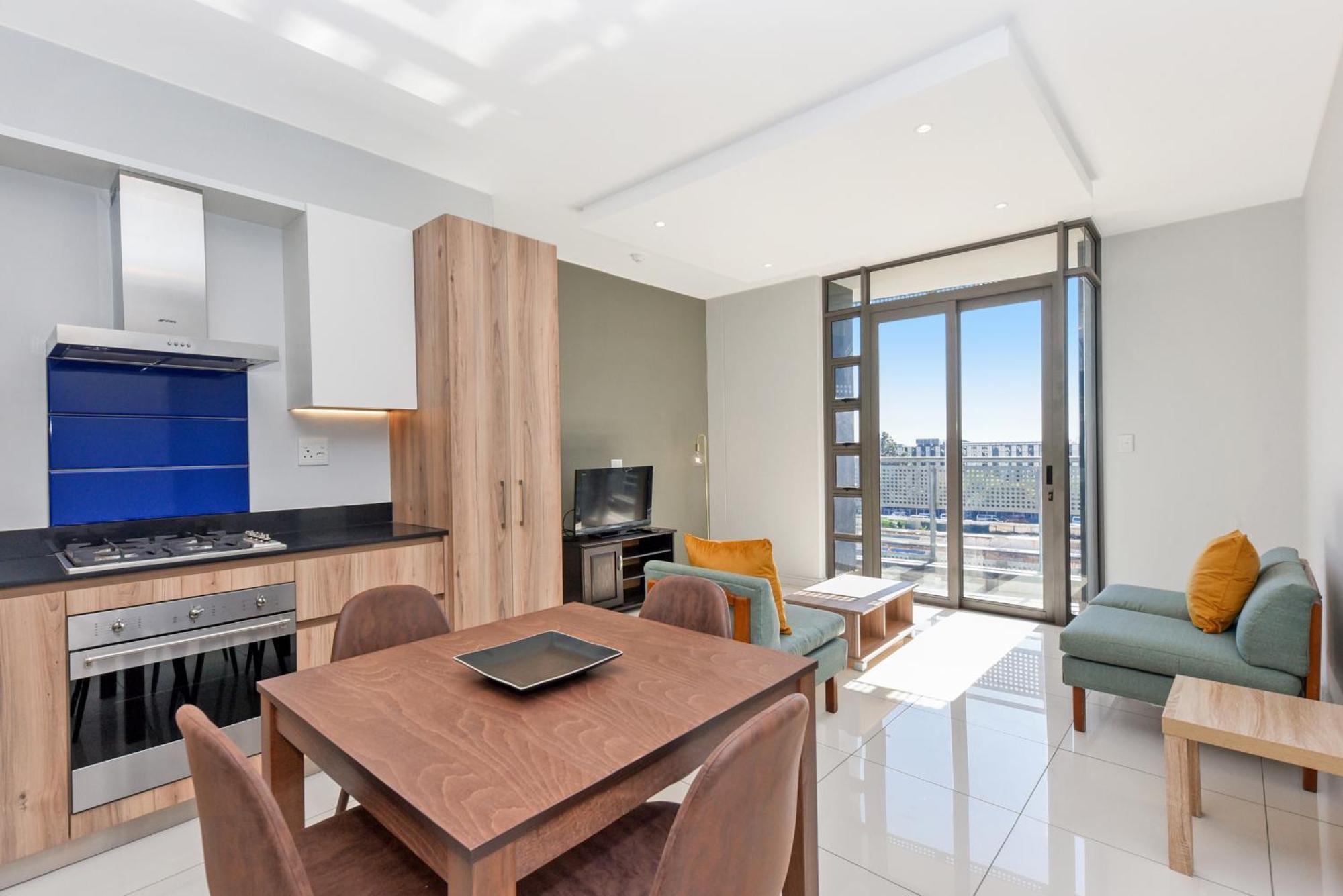 The Median Rosebank Luxury Apartment - Building With Generator ヨハネスブルグ エクステリア 写真