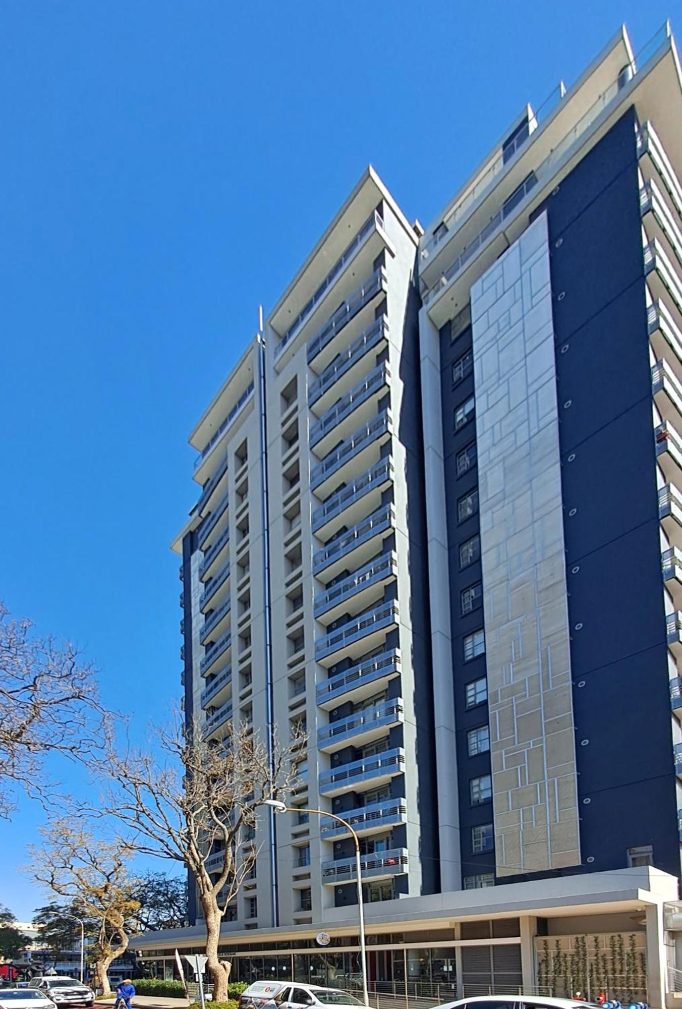 The Median Rosebank Luxury Apartment - Building With Generator ヨハネスブルグ エクステリア 写真